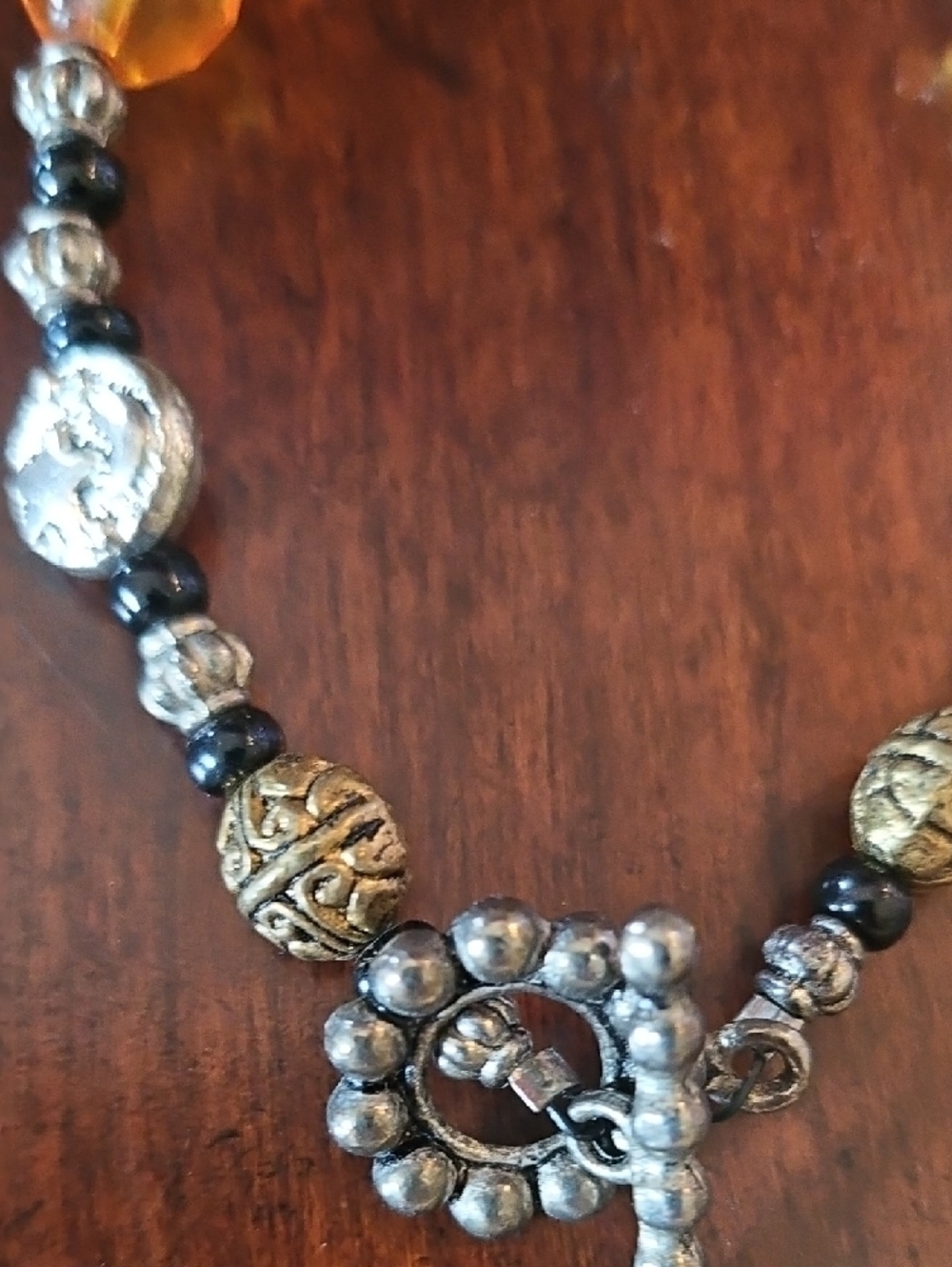 Gorgeous Orange and Black Beaded Necklace, Bracelet & Earring Set - Picture 6 of 6